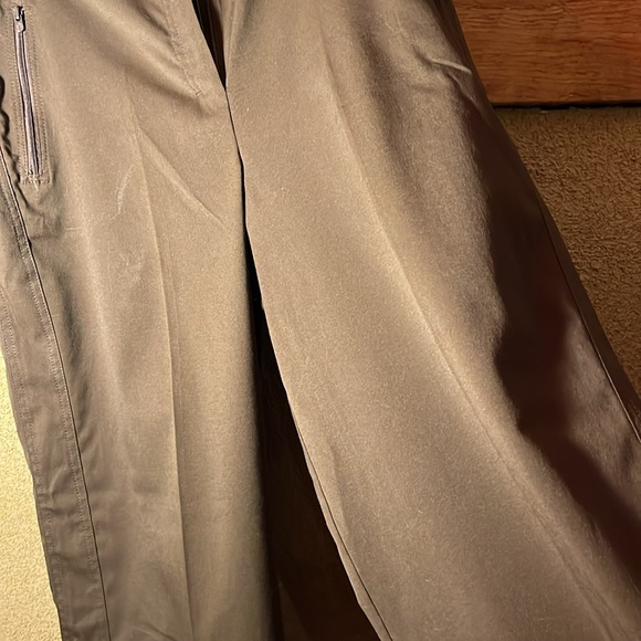 Tailtech Sz 12 outdoor pants. - Picture 2 of 8